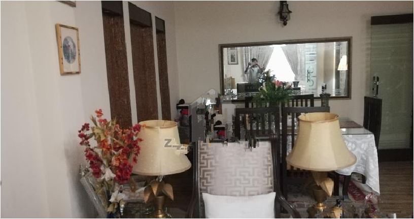 Leads Estates Offers 10 Marla Beautiful Design Palace Hot Location In DHA Phase 5