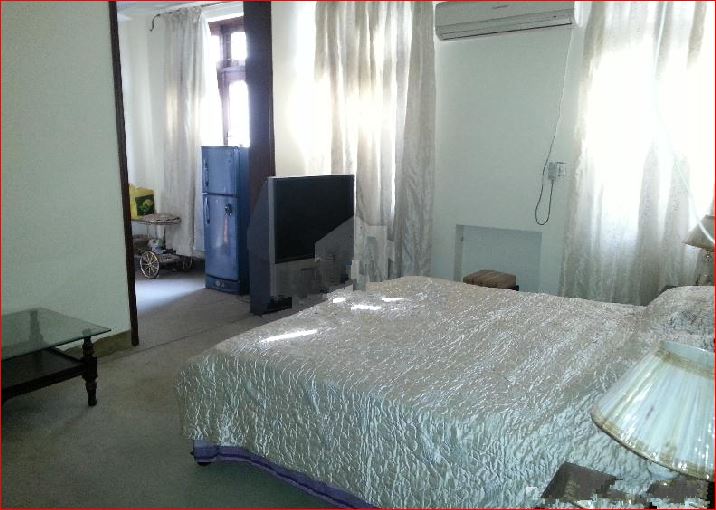 1 Kanal Stylish Fabulous House For Sale In DHA Phase 1 Near to Park 6 Master Beds