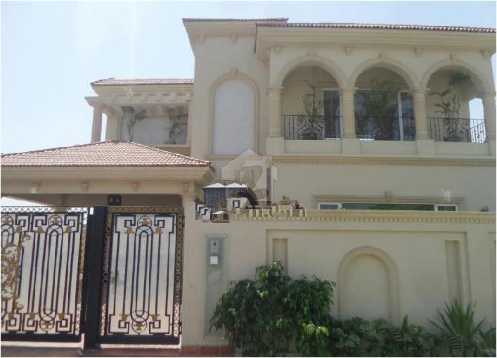 Faisal Rasool Design 1 Kanal Spacious Bungalow For Sale
