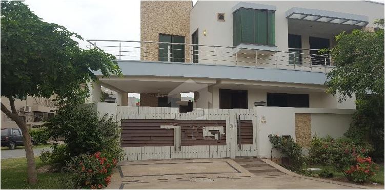 Leads Offer 10 Marla Corner Beautiful Design Palace Hot Location In Phase 5 Dha Lahore