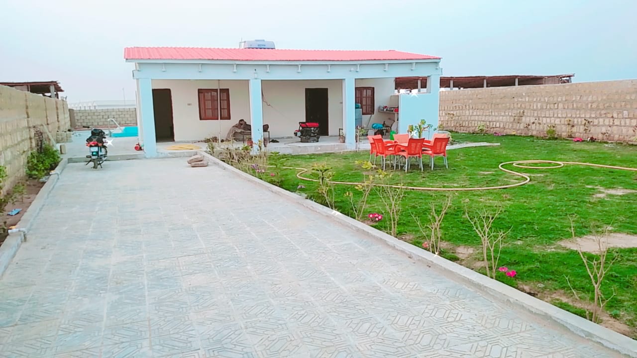 Commercial Land on installment