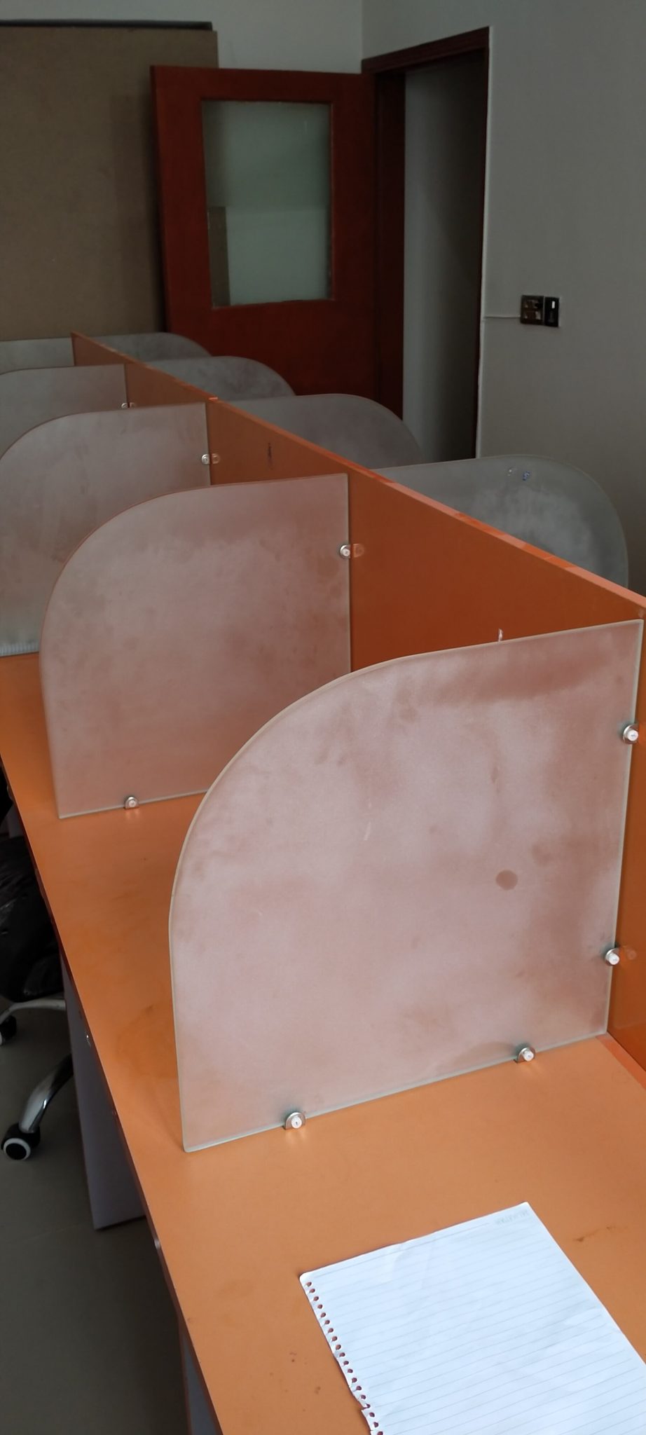 Shared Office Space – One Room Office Space for Rent